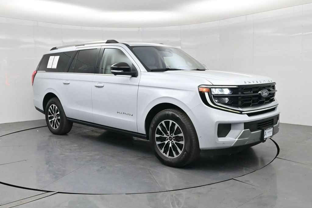 Used 2025 Ford Expedition Max Platinum AWD/4WD image 31
