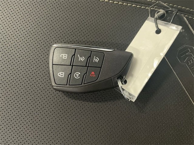 New 2026 GMC Yukon Elevation image 35