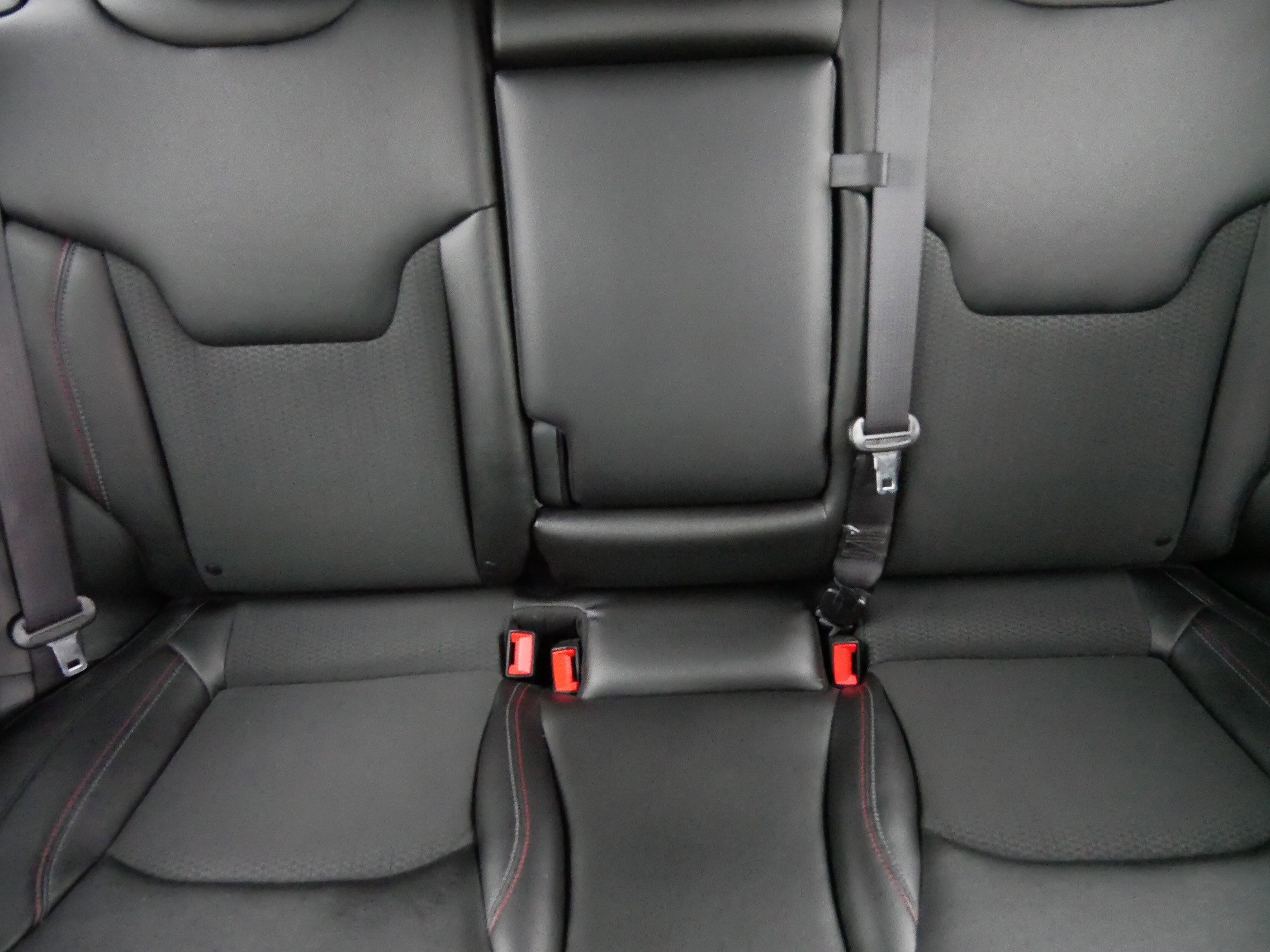 Used 2024 Jeep Compass Trailhawk image 13