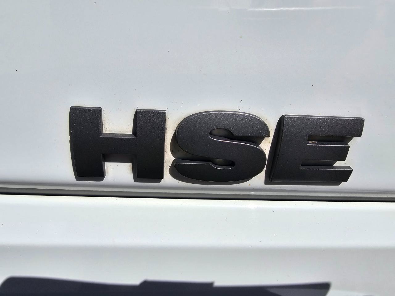 Used 2013 Land Rover LR4 HSE LUX AWD/4WD image 17