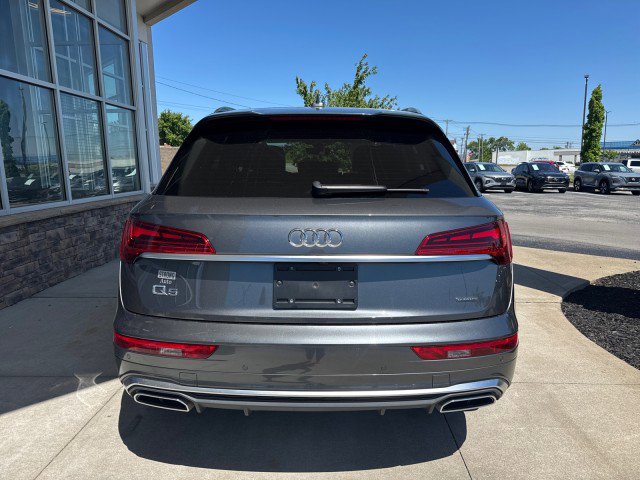 Used 2022 Audi Q5 2.0T Premium Plus w/ Premium Plus Package AWD/4WD image 4