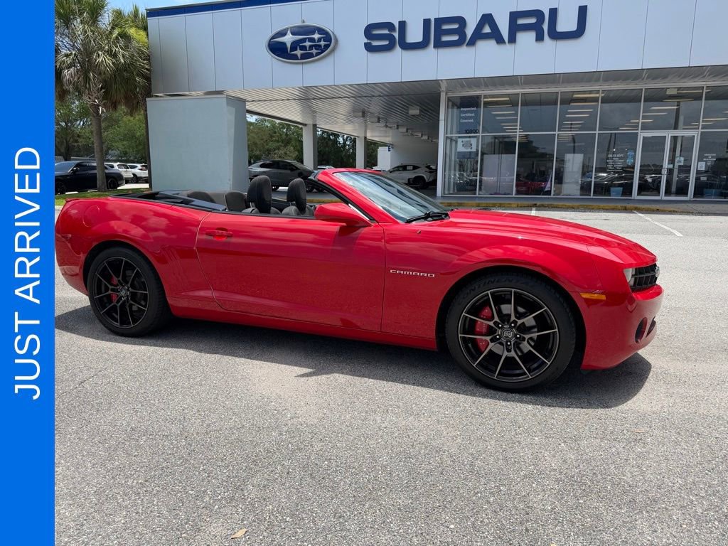 Used 2013 Chevrolet Camaro LT RWD image 1