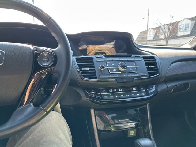 Used 2017 Honda Accord Sport Special Edition image 37