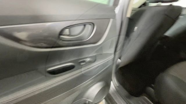 Used 2020 Nissan Rogue S AWD/4WD image 18