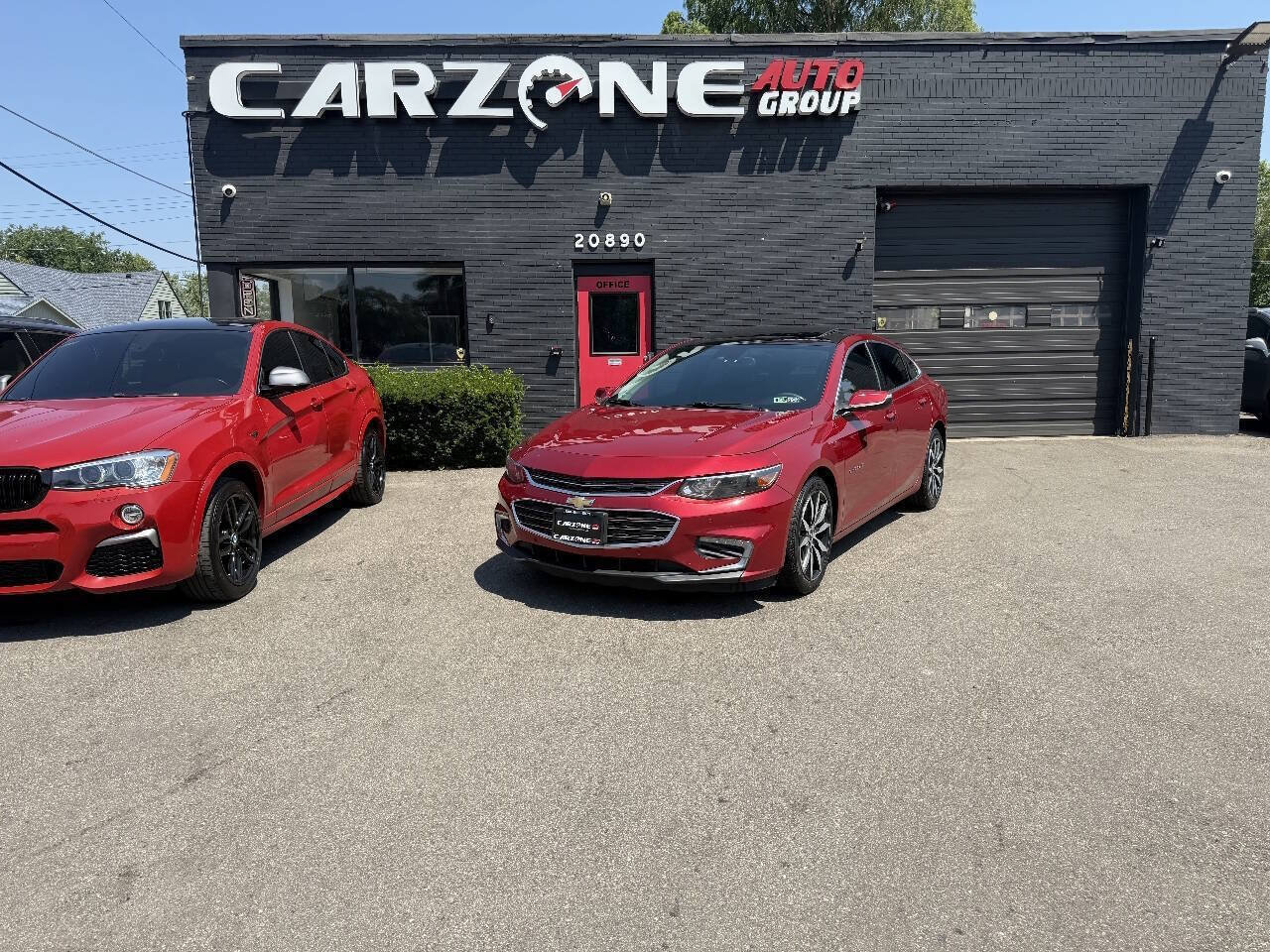 Used 2016 Chevrolet Malibu LT w/ Leather Package FWD image 1