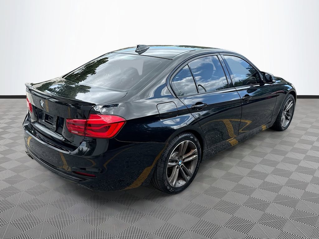 Used 2018 BMW 330i Sedan RWD image 8