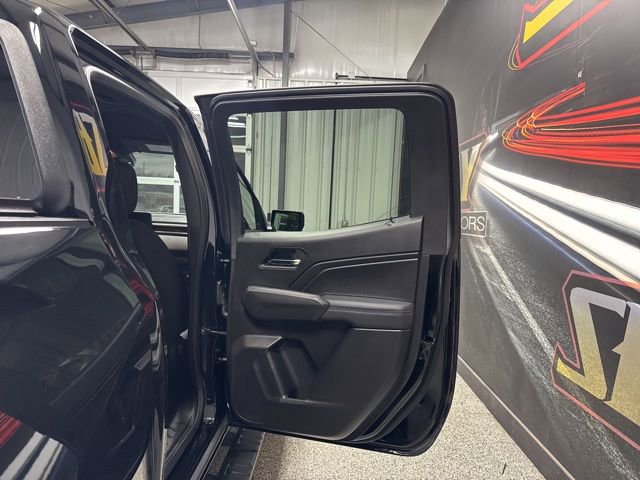 Used 2025 GMC Canyon Elevation w/ Convenience Package image 23