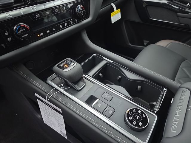 New 2026 Nissan Pathfinder Platinum w/ Accent Package image 30