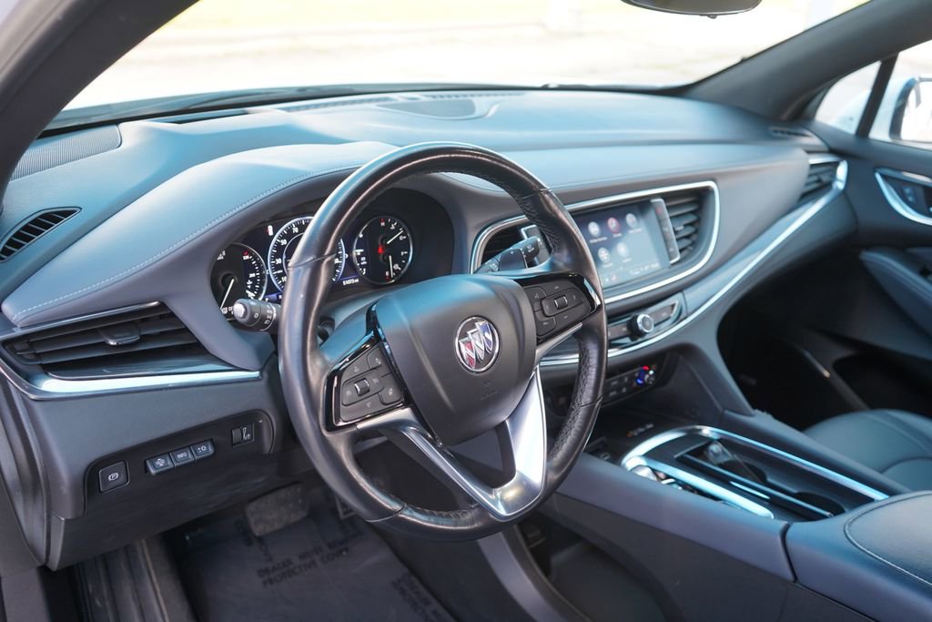 Used 2024 Buick Enclave Premium FWD image 15