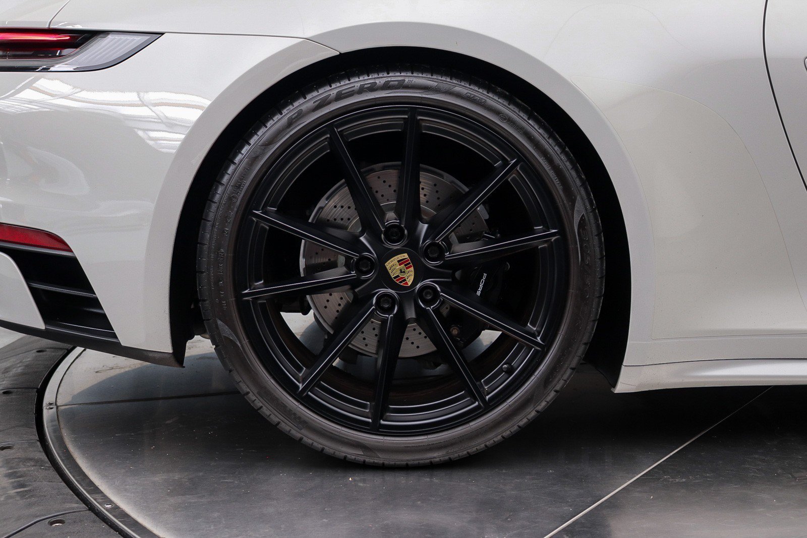 Used 2022 Porsche 911 Targa 4S AWD/4WD image 22