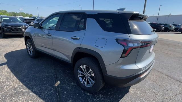 New 2026 Chevrolet Equinox LT w/ Safety and Technology Package FWD image 8