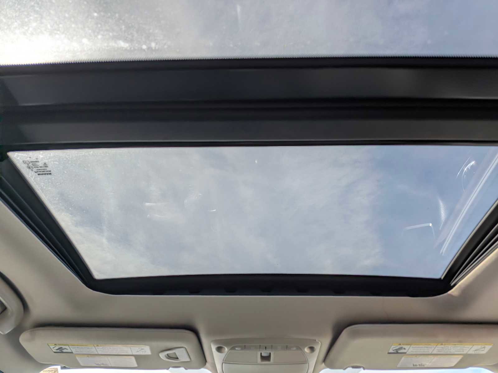 Used 2015 Nissan Rogue SL w/ SL Premium Package image 25