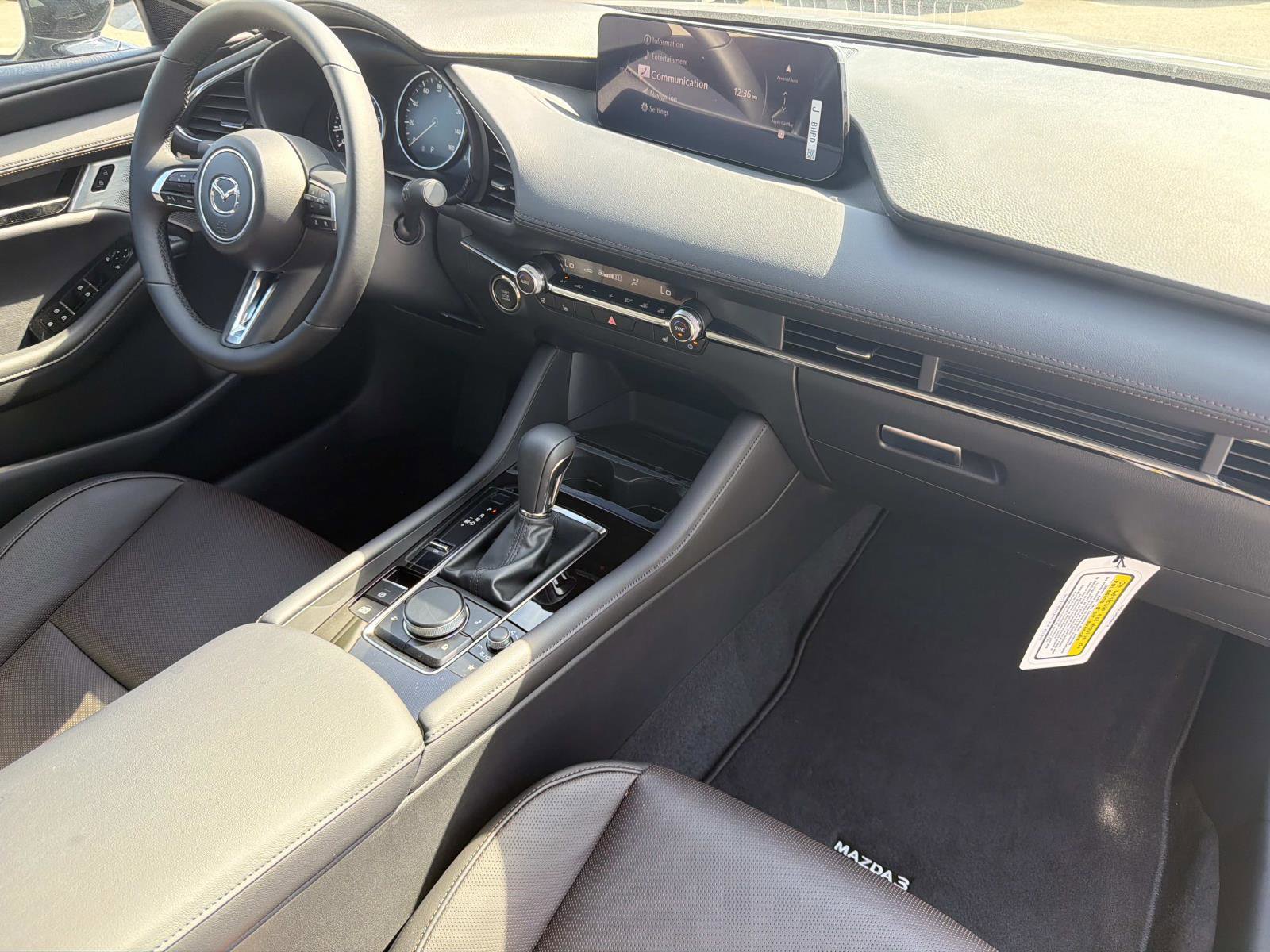 New 2026 MAZDA MAZDA3 2.5 Turbo Sedan w/Premium Plus image 27