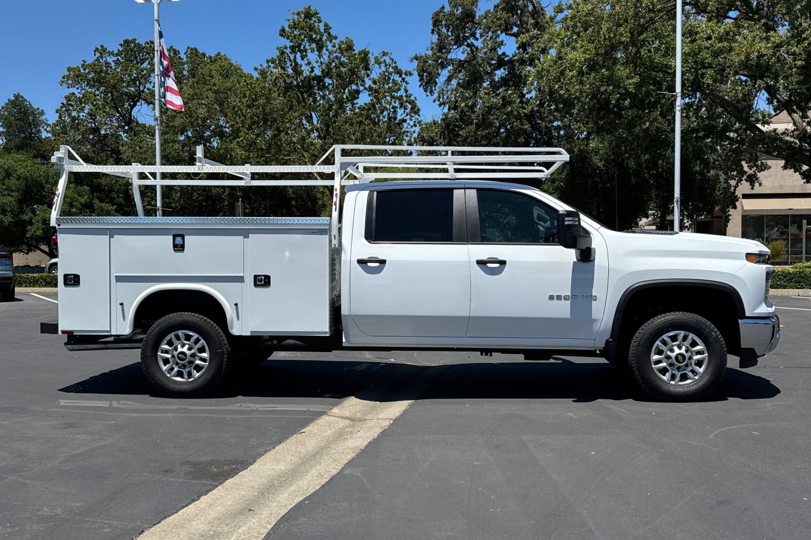 New 2026 Chevrolet Silverado 2500 W/T w/ WT Convenience Package AWD/4WD image 2