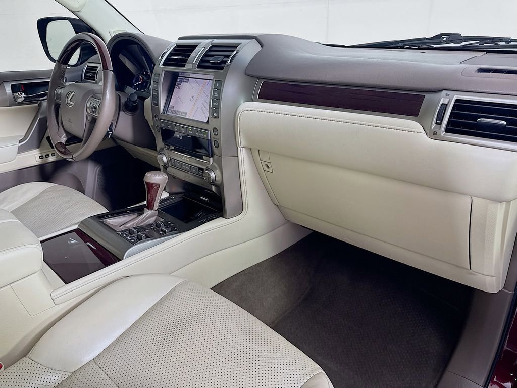Used 2014 Lexus GX 460 Luxury image 38