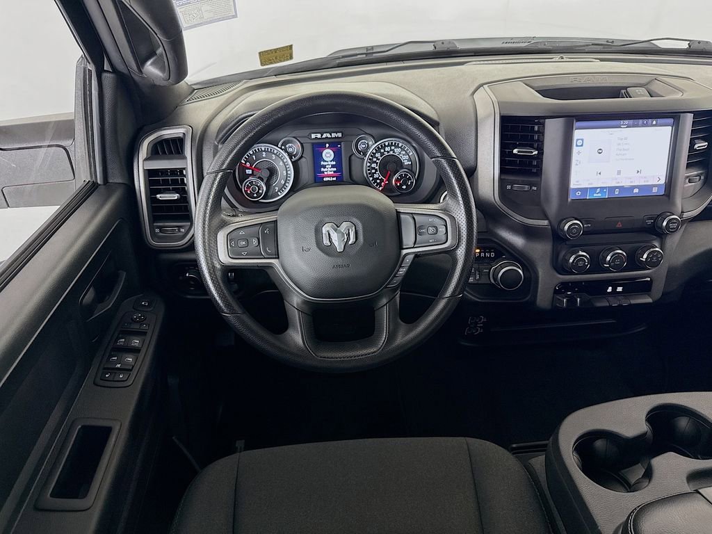 Used 2024 RAM 2500 Tradesman w/ Chrome Appearance Group image 24