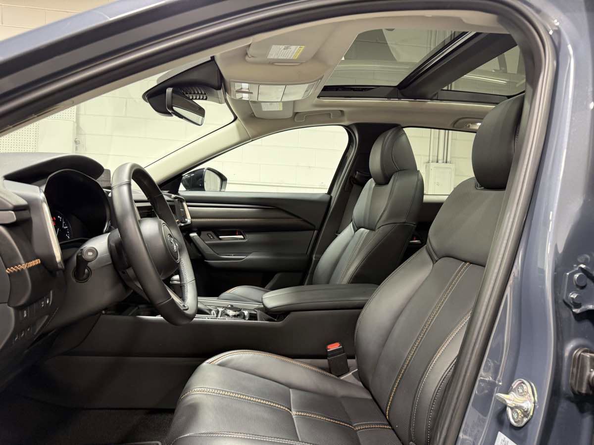 Used 2025 MAZDA CX-50 2.5 Hybrid w/ Weather Package image 17