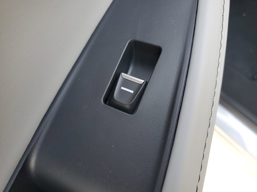New 2026 Acura MDX w/ Technology Package FWD image 17