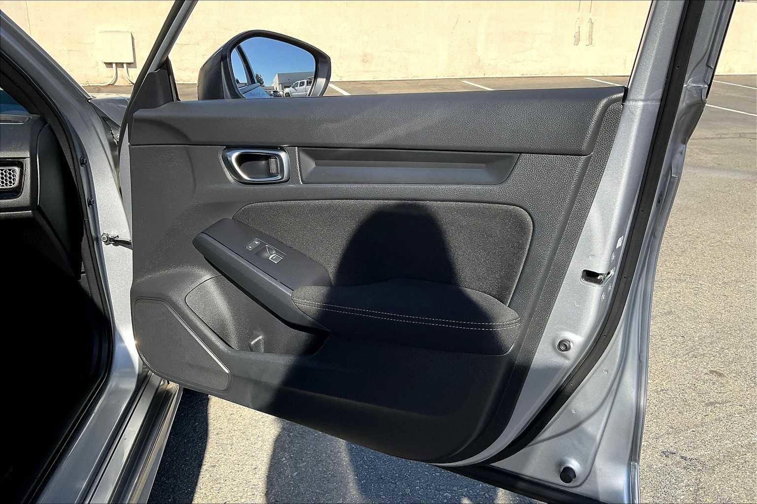 Used 2022 Honda Civic Sport image 24