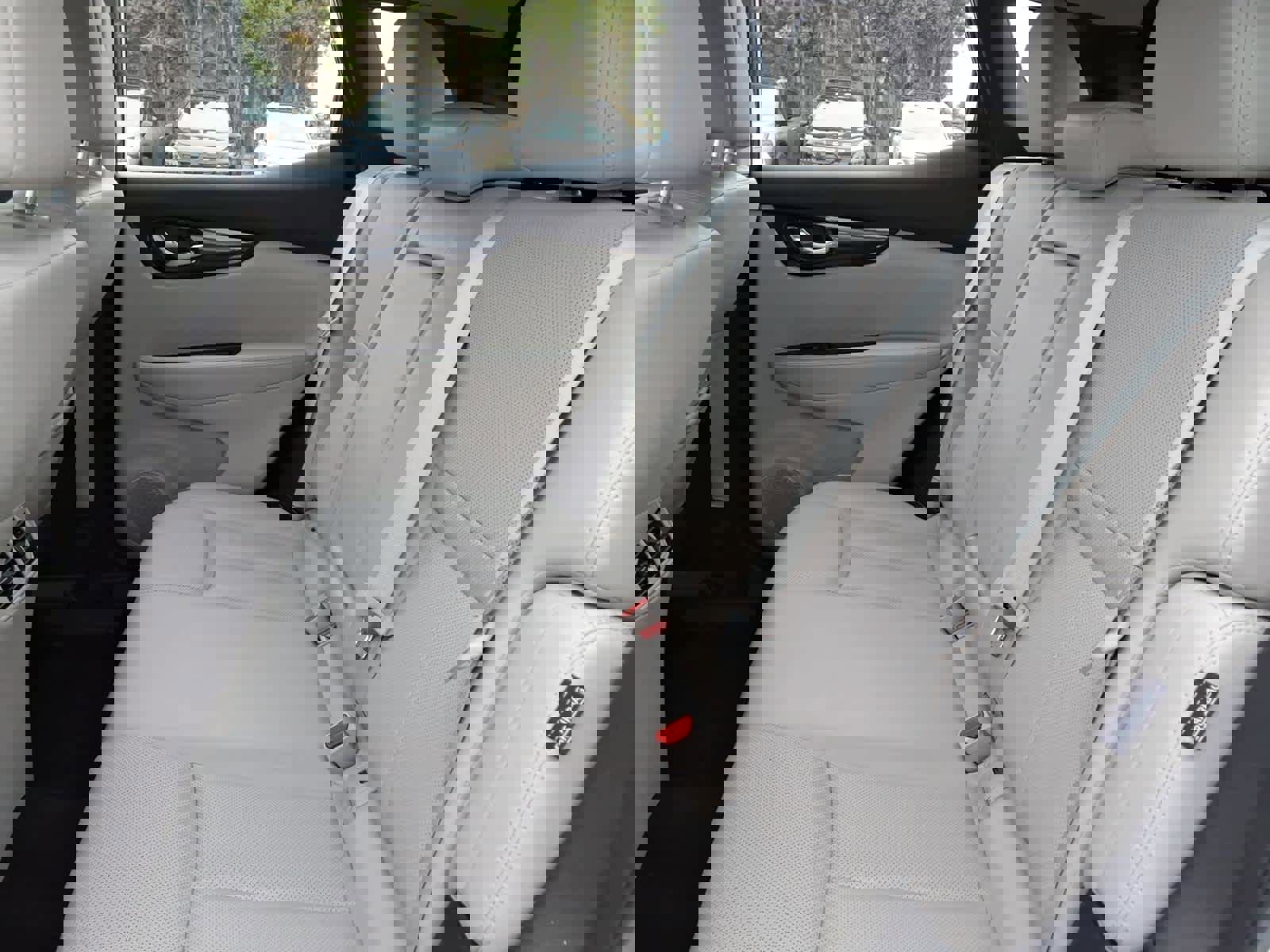 Certified 2022 Nissan Rogue Sport SL AWD/4WD image 20