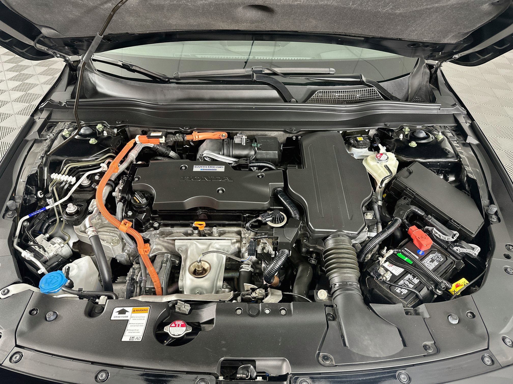 Used 2018 Honda Accord Touring image 34