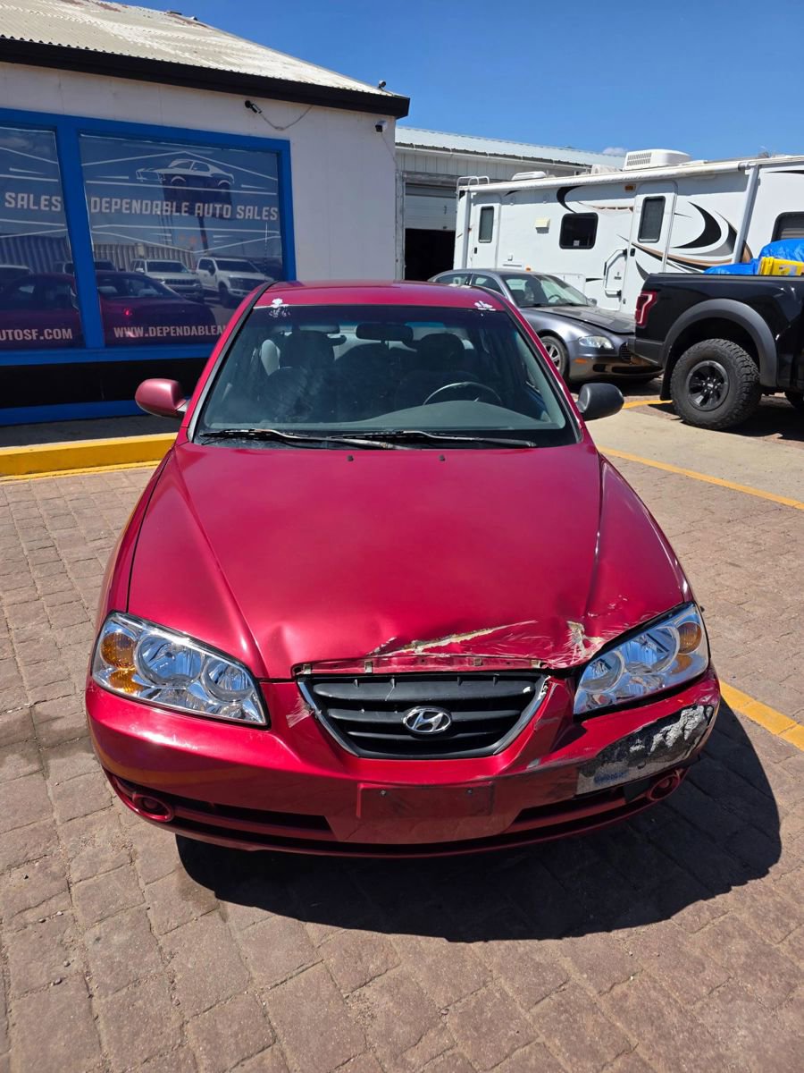 Used 2005 Hyundai Elantra GLS FWD image 2