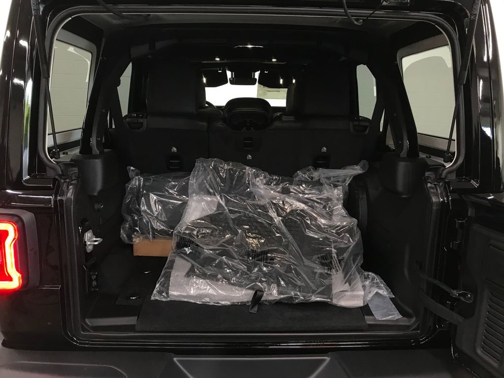 New 2025 Jeep Wrangler Unlimited Rubicon 392 image 45