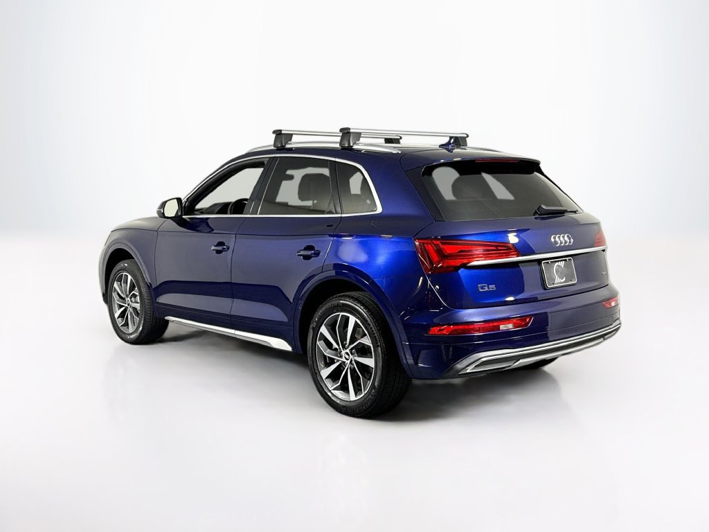 Used 2021 Audi Q5 2.0T Premium Plus w/ Premium Plus Package AWD/4WD image 3
