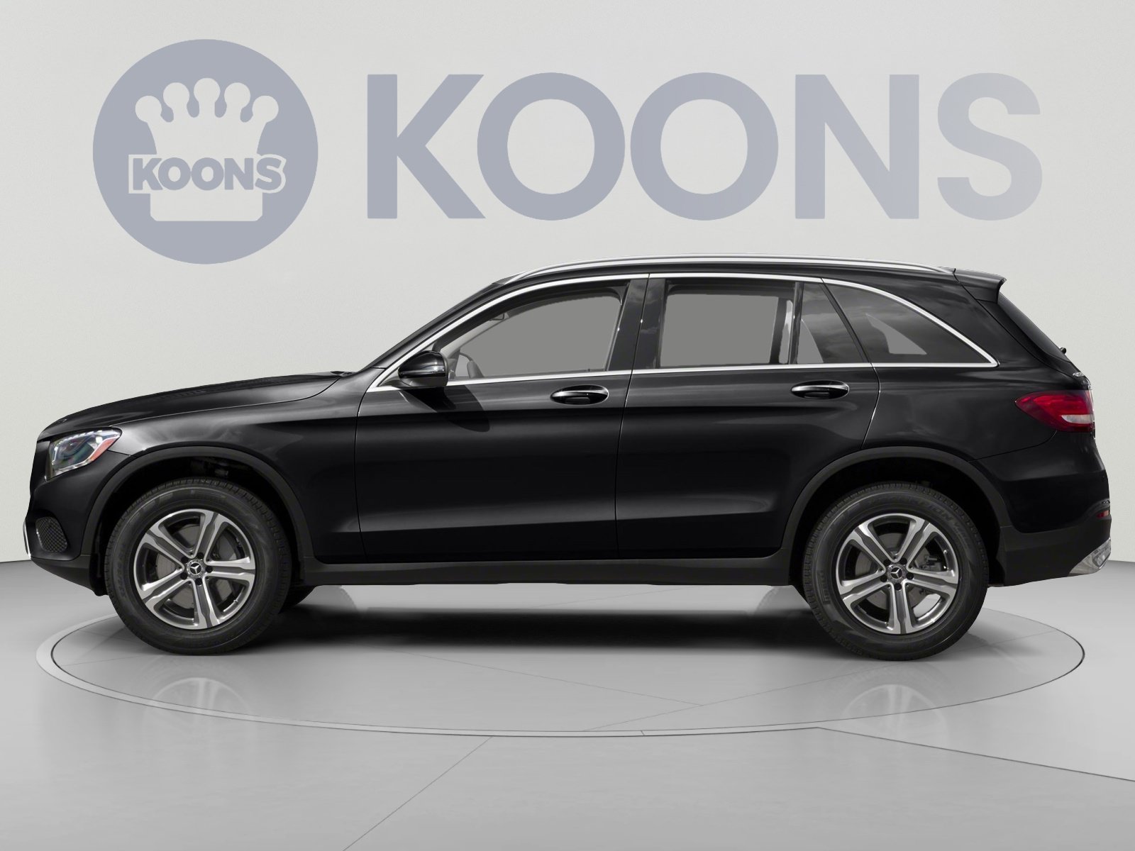 Used 2019 Mercedes-Benz GLC 300 4MATIC image 4