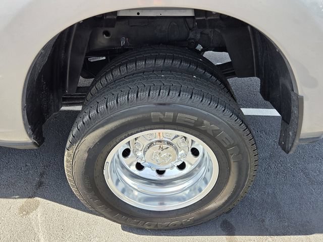 Used 2024 RAM 3500 Laramie w/ Sport Appearance Package AWD/4WD image 8