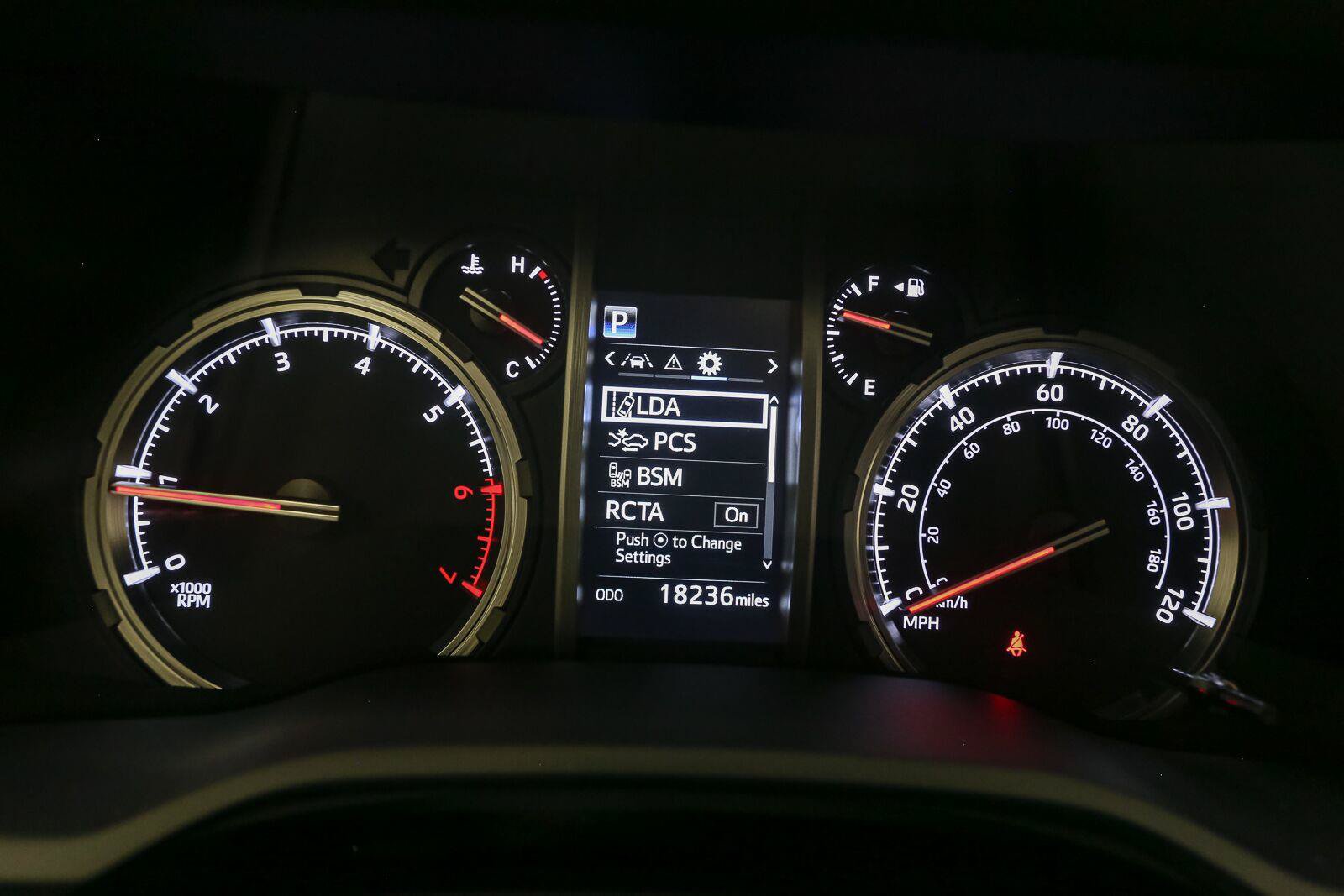 Certified 2023 Toyota 4Runner TRD Off-Road Premium w/ Off Road Premium Plus Package AWD/4WD image 36