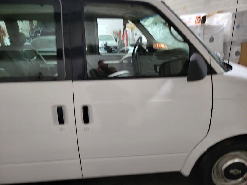Used 1999 Chevrolet Astro 2WD image 8
