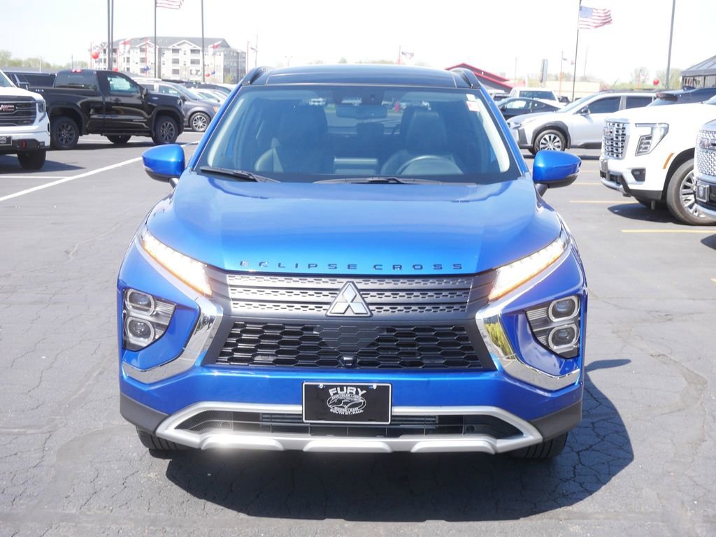 Used 2024 Mitsubishi Eclipse Cross SEL AWD/4WD image 3