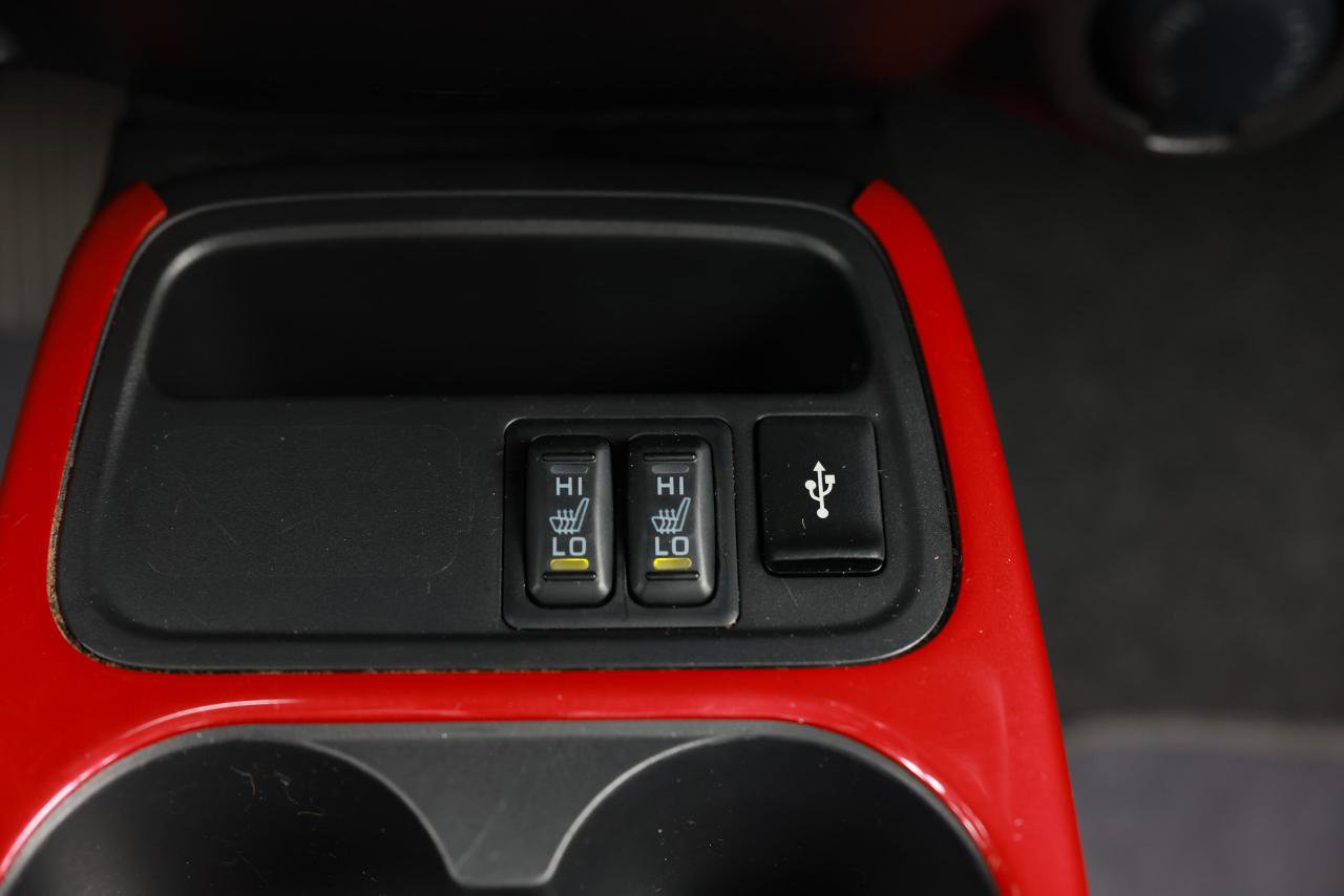 Used 2020 Mitsubishi Mirage LE image 39