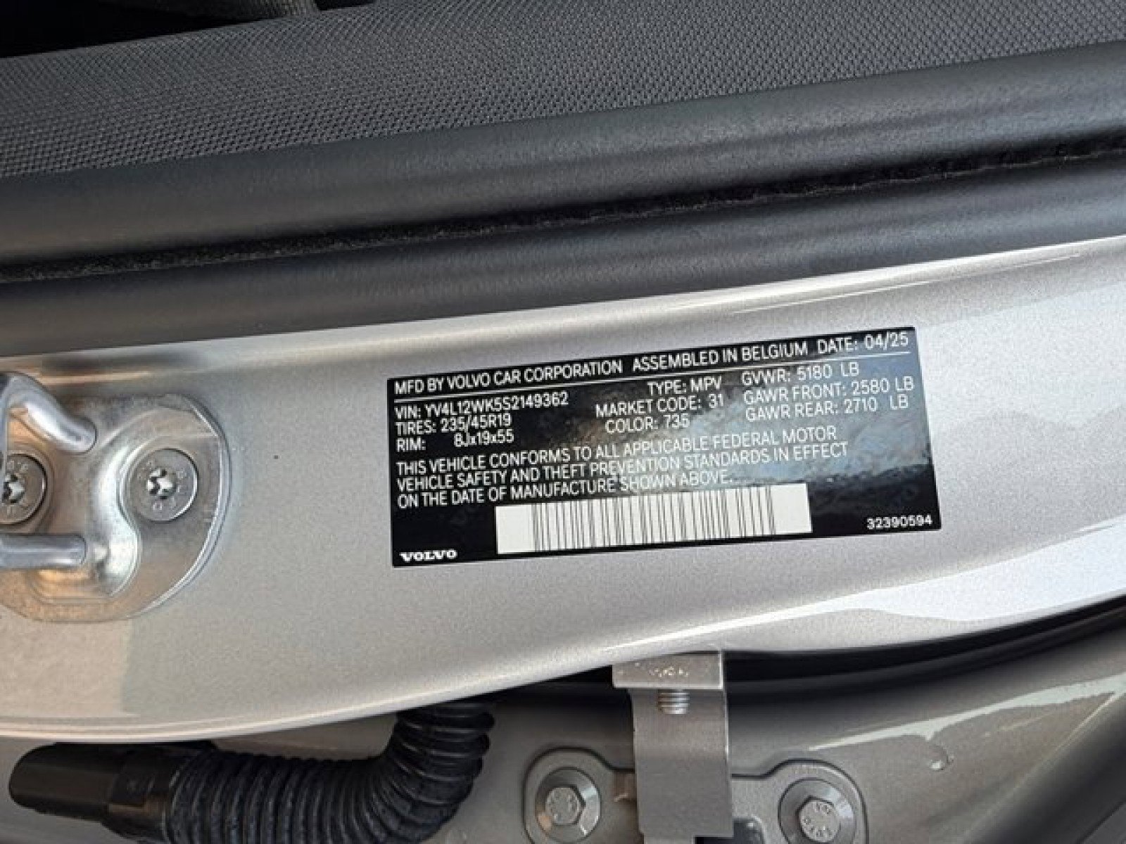 Used 2025 Volvo V60 B5 Cross Country Plus image 22