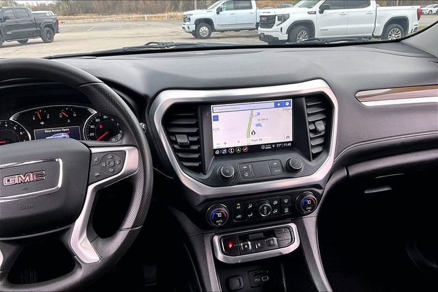 Used 2023 GMC Acadia SLE w/ Driver Convenience Package image 9