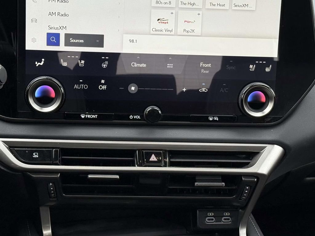 Used 2024 Lexus RX 350 AWD image 18