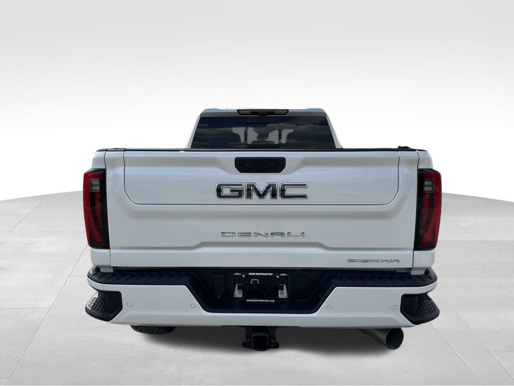 Used 2025 GMC Sierra 2500 Denali Ultimate AWD/4WD image 18