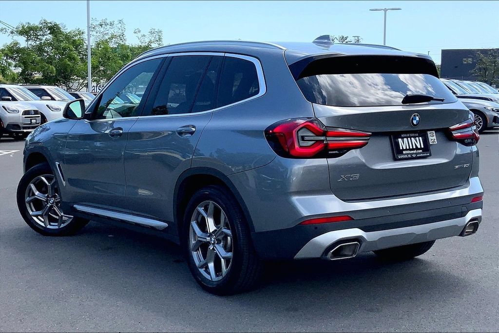 Used 2024 BMW X3 sDrive30i w/ Convenience Package RWD image 12