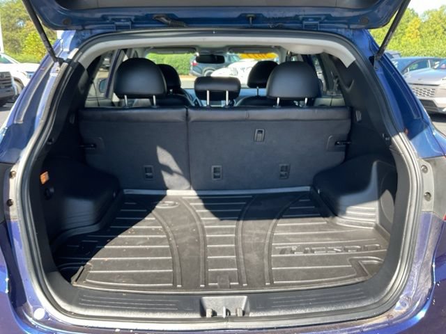 Used 2011 Hyundai Tucson Limited w/ Premium Pkg 3 FWD image 12