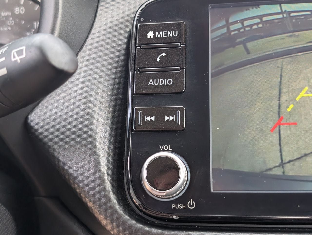 Used 2022 Nissan Kicks SV FWD image 16
