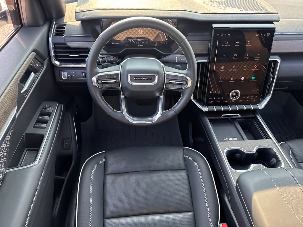 Used 2025 GMC Acadia Denali FWD image 14