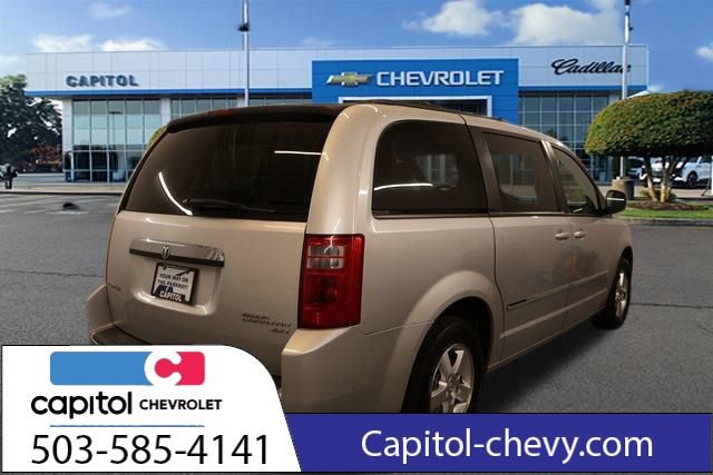 Used 2009 Dodge Grand Caravan SXT FWD image 3