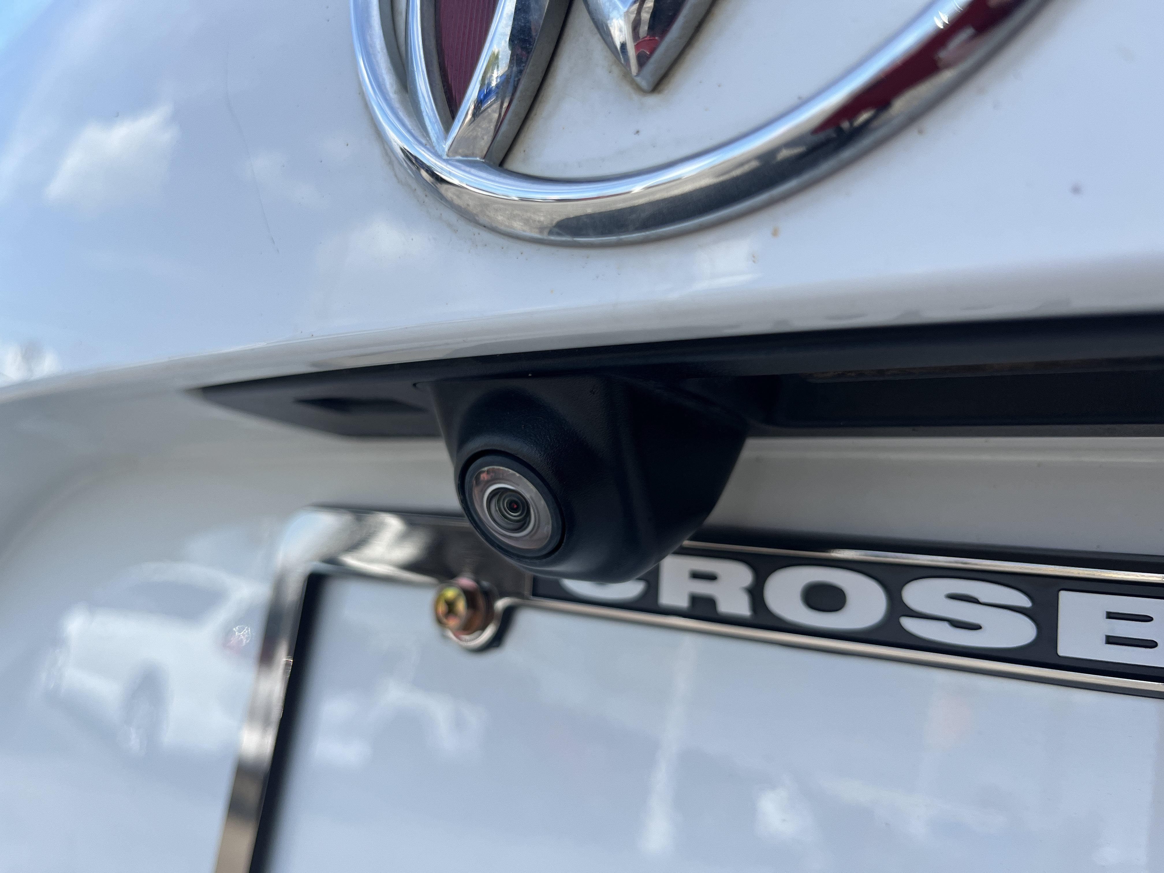 Used 2023 Buick Envision Essence w/ Sport Touring Package FWD image 4