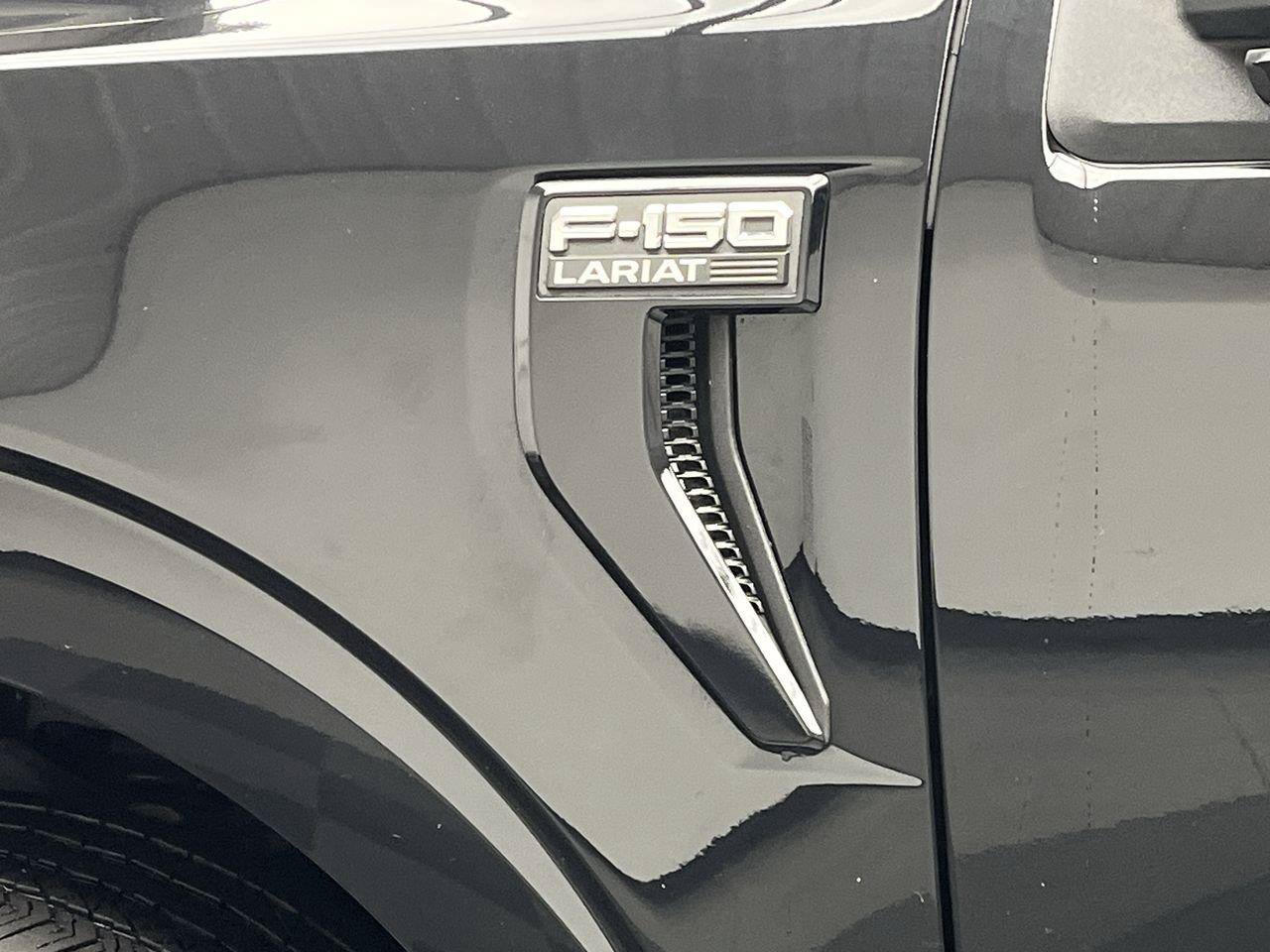 Certified 2023 Ford F150 Lariat w/ Equipment Group 502A High AWD/4WD image 40