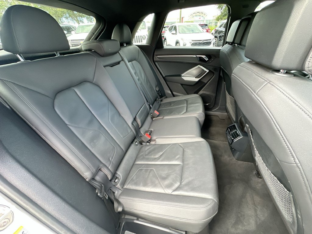 Used 2019 Audi Q3 2.0T Premium AWD/4WD image 27
