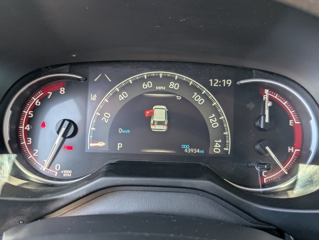 Used 2025 Toyota RAV4 LE AWD/4WD image 19