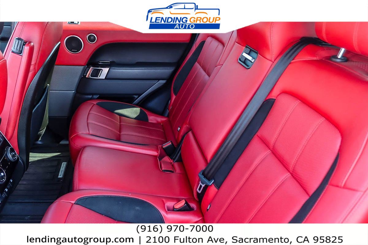 Used 2020 Land Rover Range Rover Sport HSE Dynamic image 17