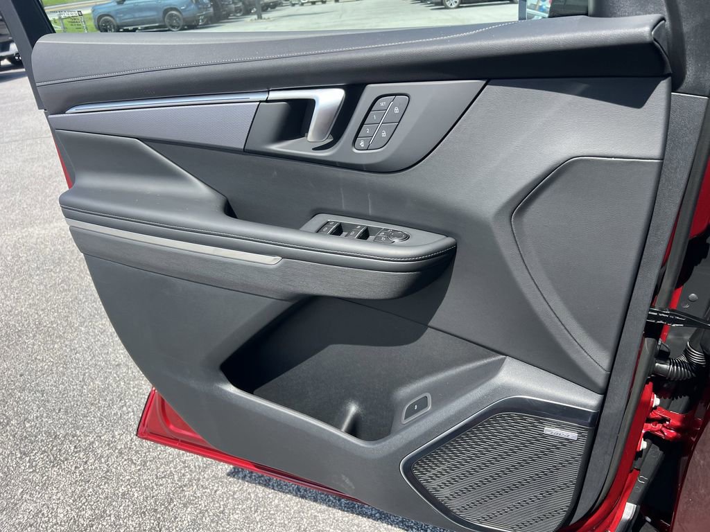 New 2026 Buick Enclave Sport Touring w/ Power Package FWD image 14