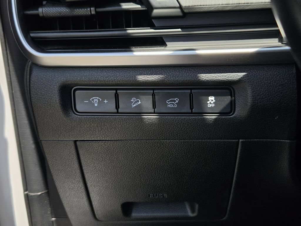 Used 2025 Kia Telluride EX FWD image 26